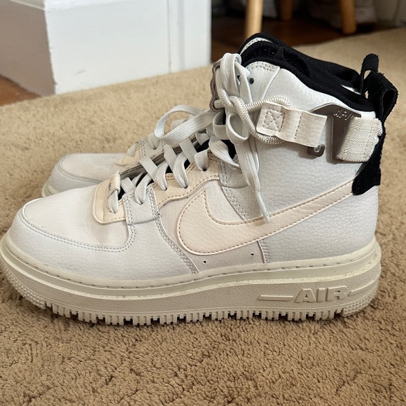 Nike Air Force 1 High Utility 2.0 - Picture 2 of 4